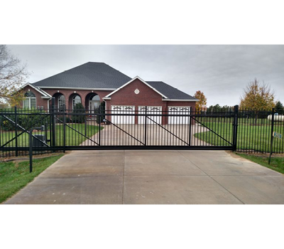 Aluminum Ornamental Flat or Spear Top 6' tall Slide Gate